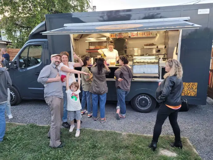 privatisation food truck oise ile-de-france pate dans la meule de parmesan mariage